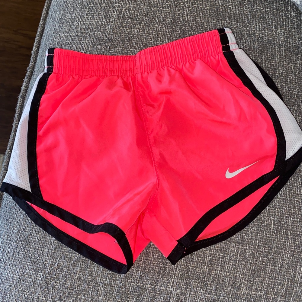 Nike Dri-fit. 2T